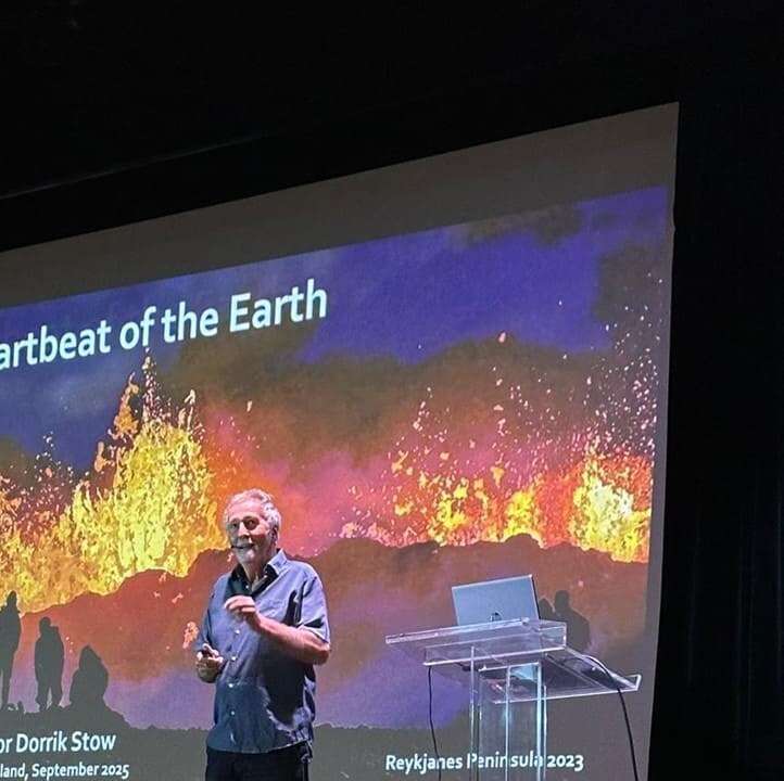 Professor Stow presenting Heartbeat of the Earth lecture